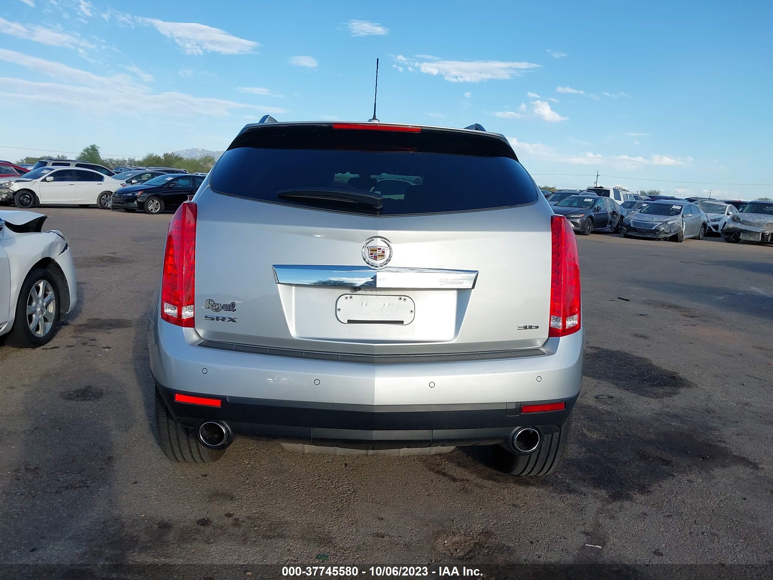 Photo 15 VIN: 3GYFNCE3XGS576188 - CADILLAC SRX 