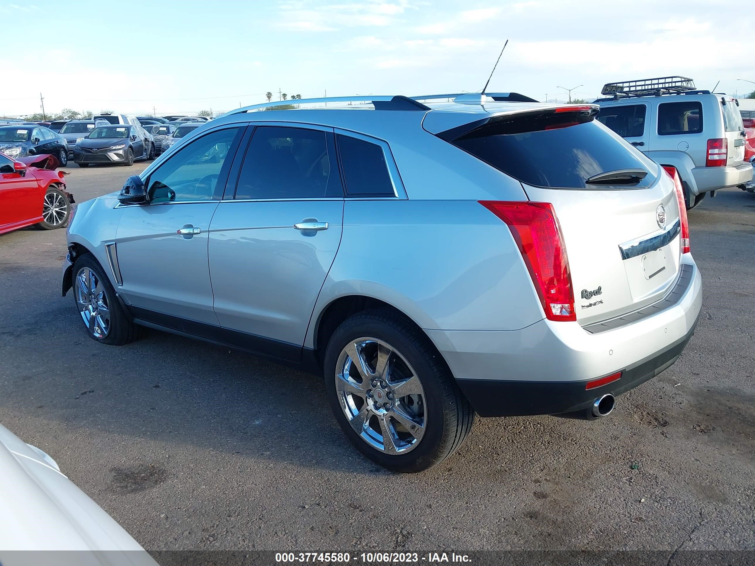 Photo 2 VIN: 3GYFNCE3XGS576188 - CADILLAC SRX 