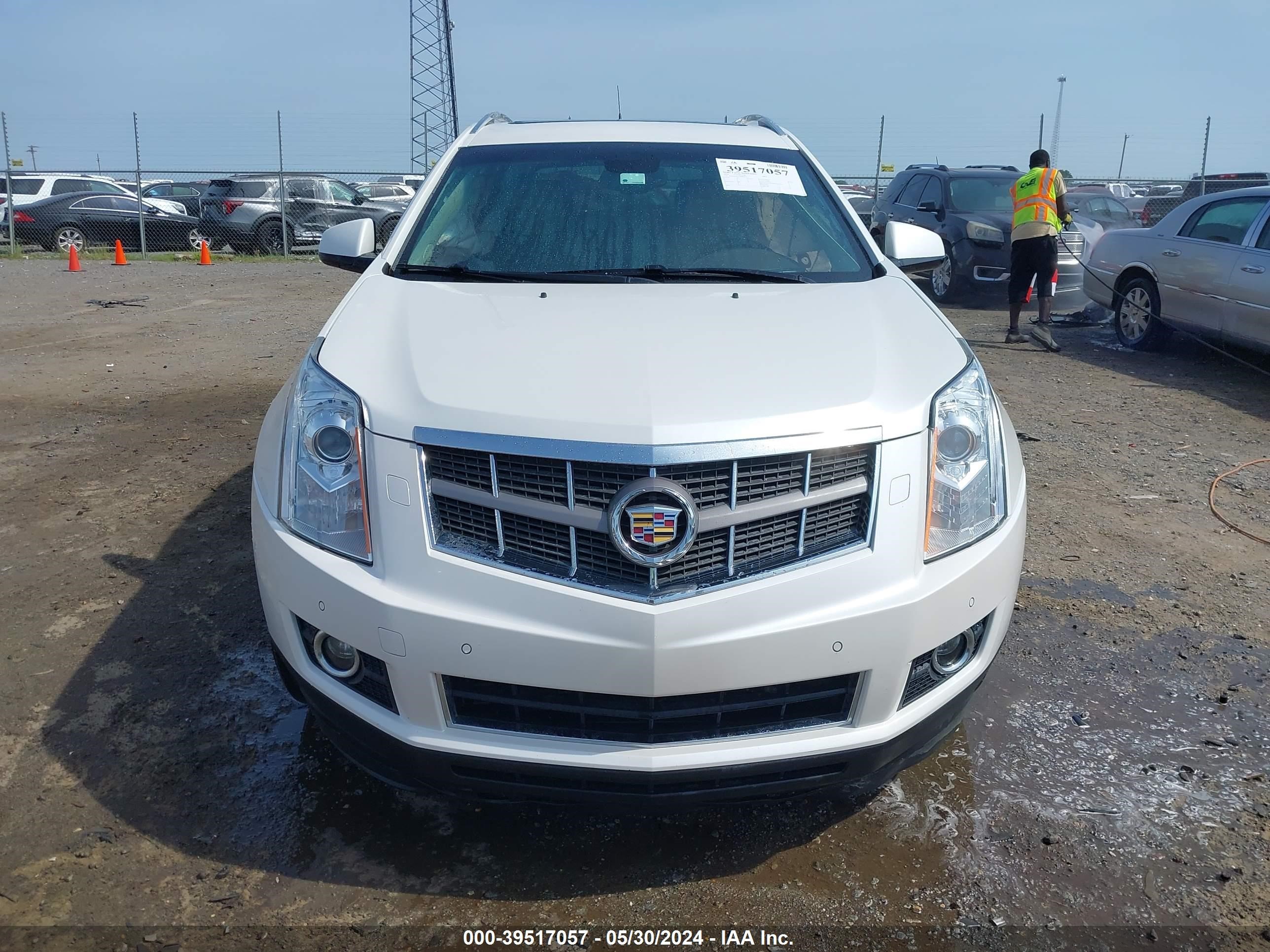 Photo 11 VIN: 3GYFNCEY7AS581013 - CADILLAC SRX 