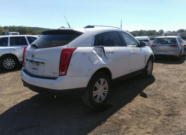 Photo 3 VIN: 3GYFNDE33CS548247 - CADILLAC SRX 