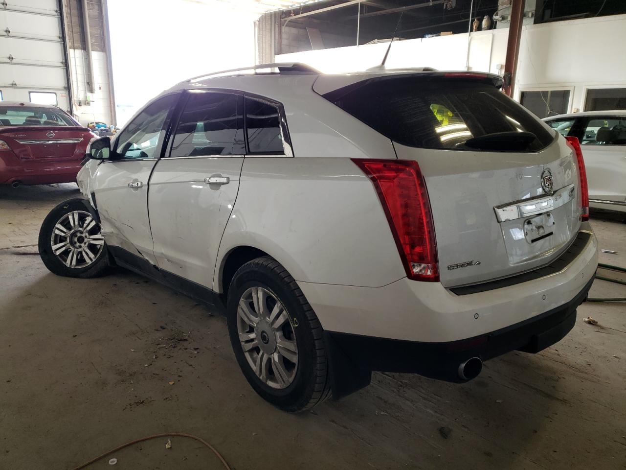 Photo 1 VIN: 3GYFNDE34CS570211 - CADILLAC SRX 