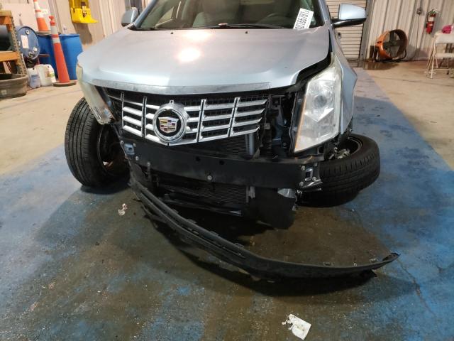 Photo 8 VIN: 3GYFNDE36DS576111 - CADILLAC SRX PERFOR 