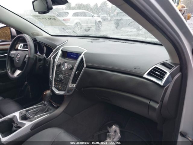 Photo 4 VIN: 3GYFNDE38CS504681 - CADILLAC SRX 