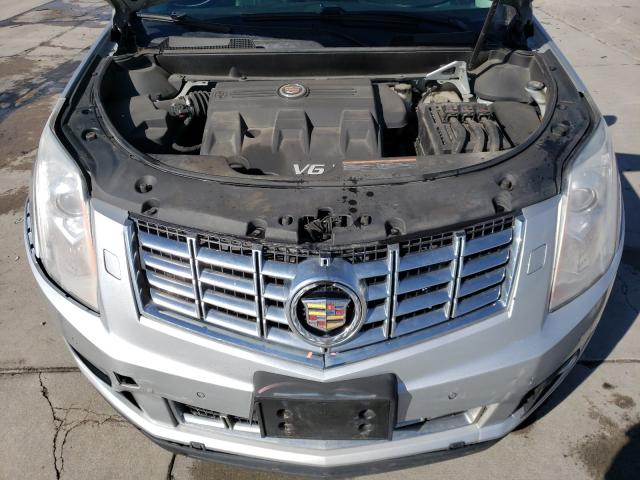 Photo 6 VIN: 3GYFNDE38DS637605 - CADILLAC SRX PERFOR 