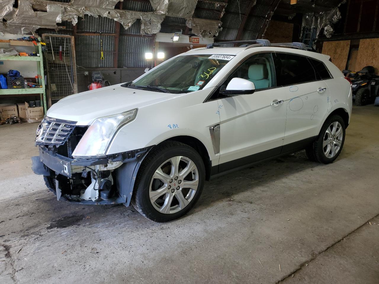 Photo 0 VIN: 3GYFNDE38FS554517 - CADILLAC SRX 