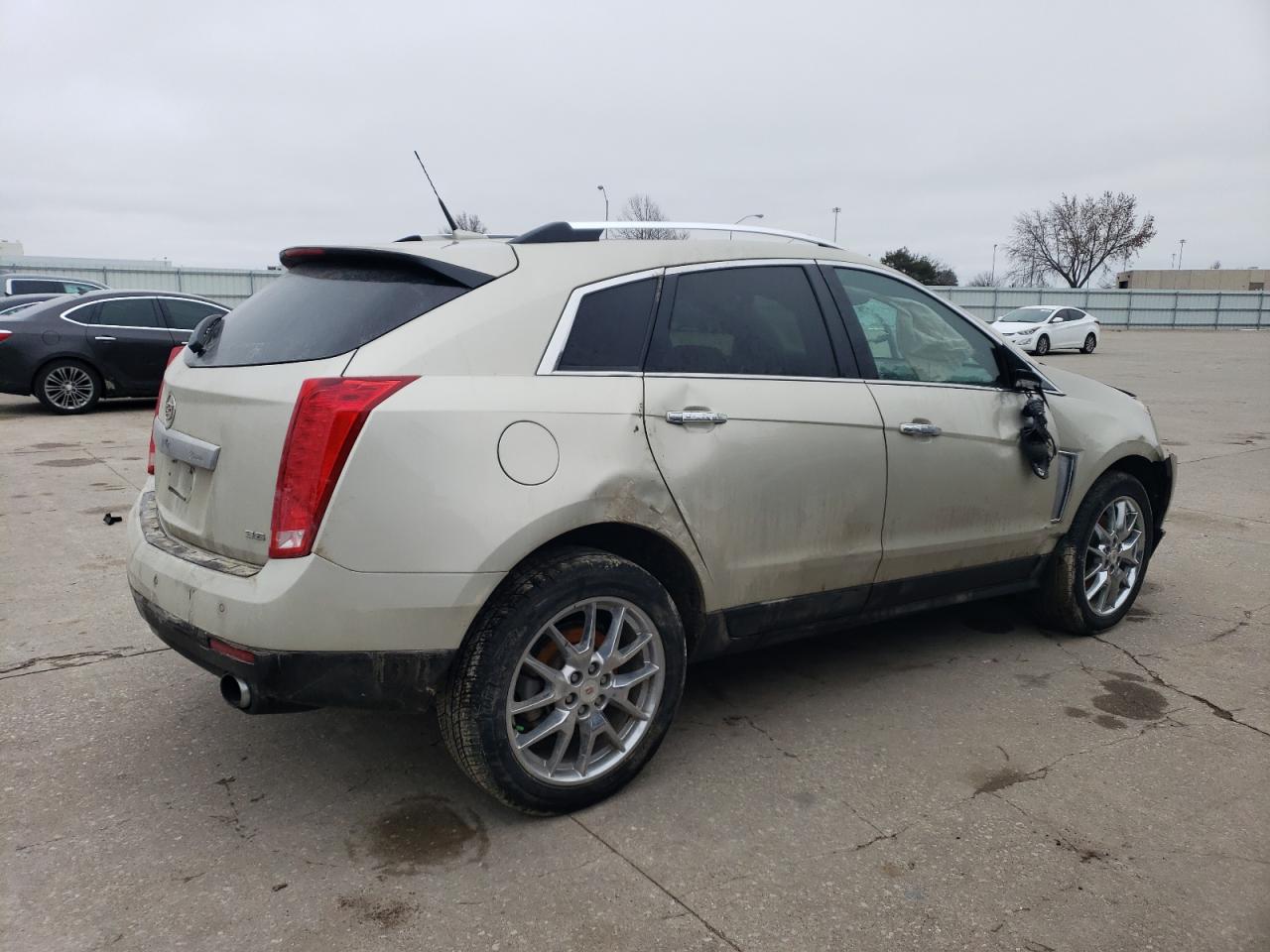 Photo 2 VIN: 3GYFNDE39DS612051 - CADILLAC SRX 