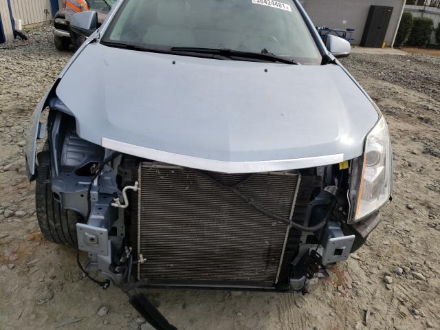 Photo 8 VIN: 3GYFNDE3XDS561580 - CADILLAC SRX PERFOR 