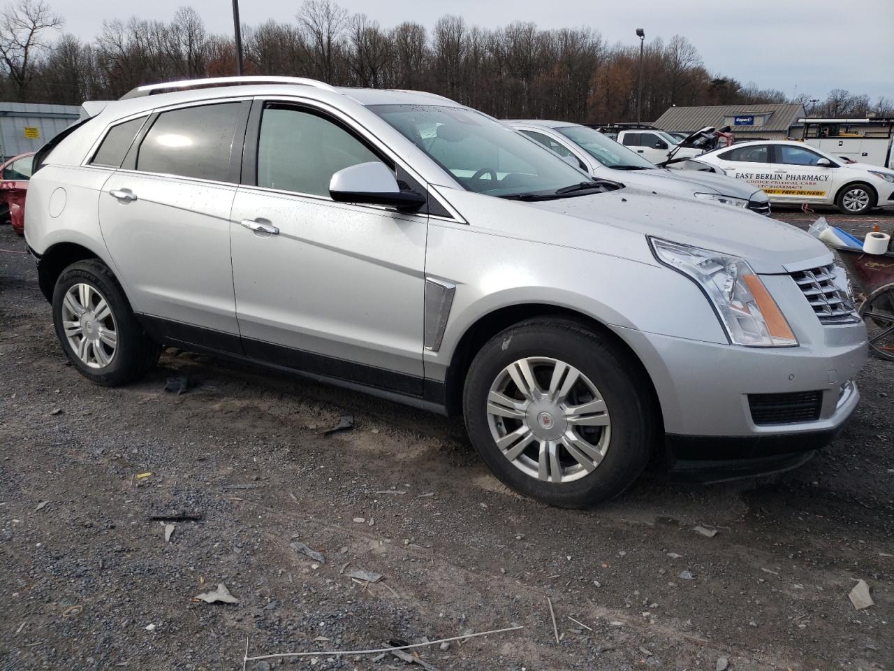 Photo 3 VIN: 3GYFNEE33FS597555 - CADILLAC SRX 