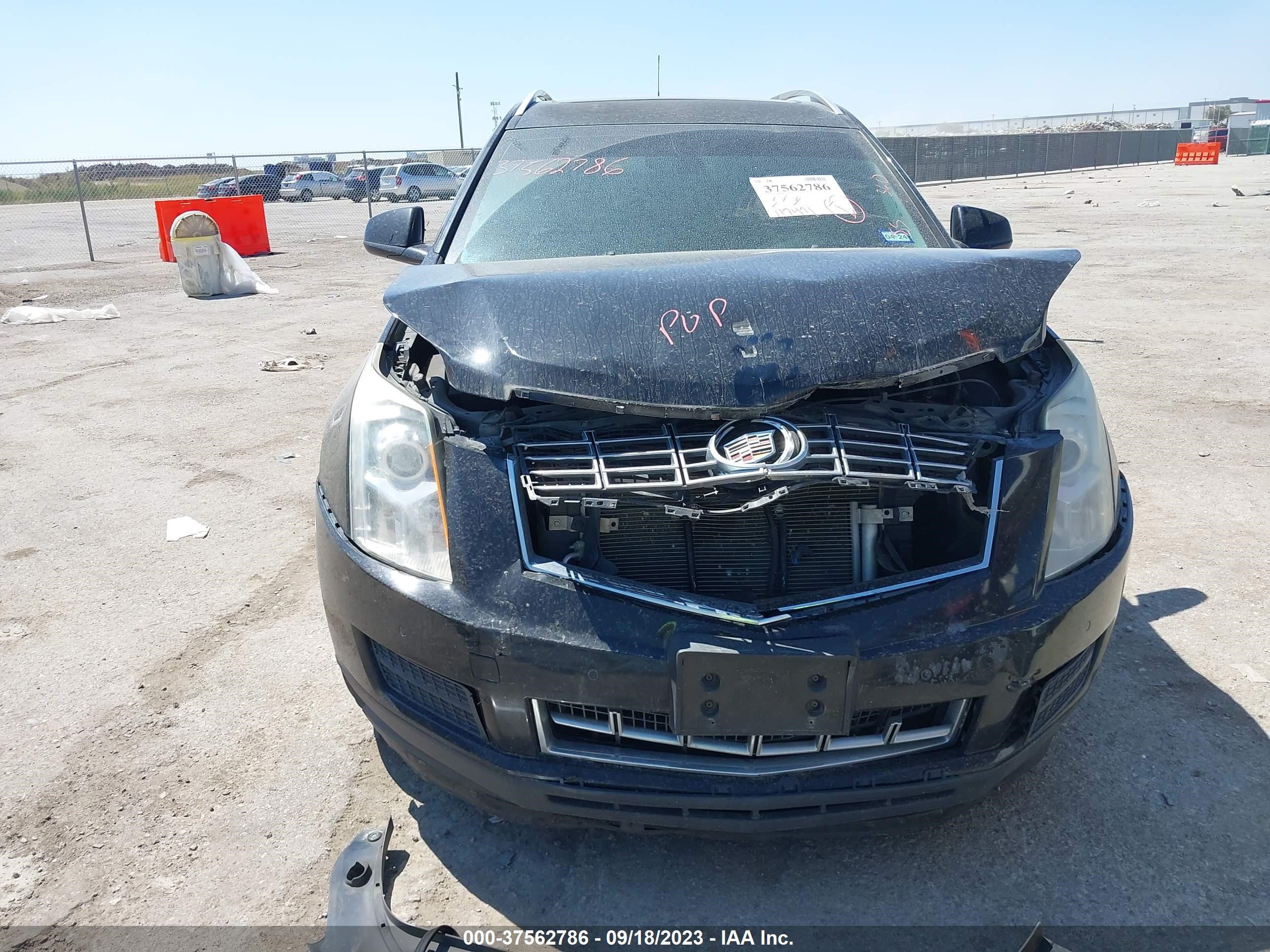 Photo 5 VIN: 3GYFNEE33FS619912 - CADILLAC SRX 