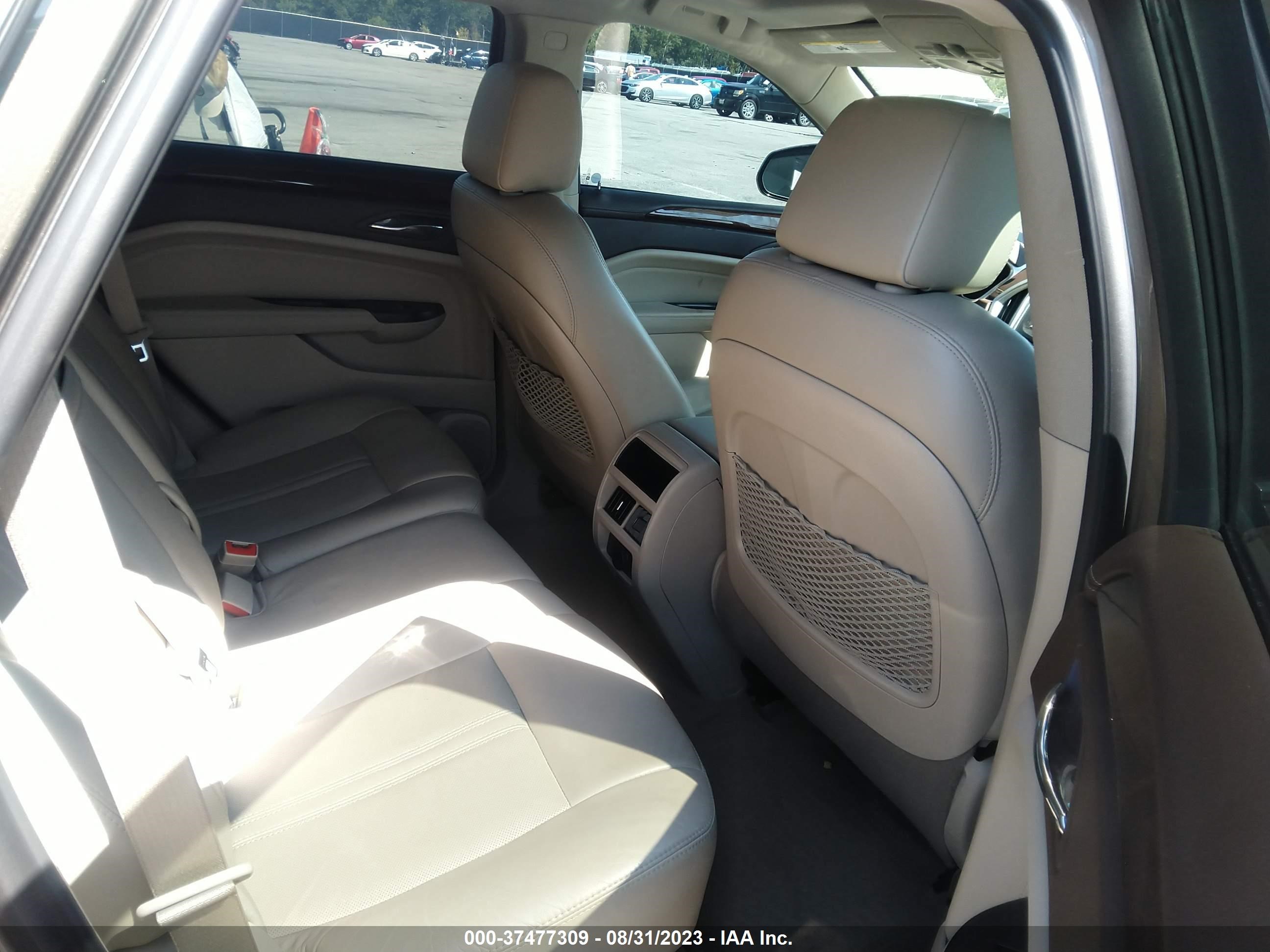 Photo 7 VIN: 3GYFNEE33GS530133 - CADILLAC SRX 