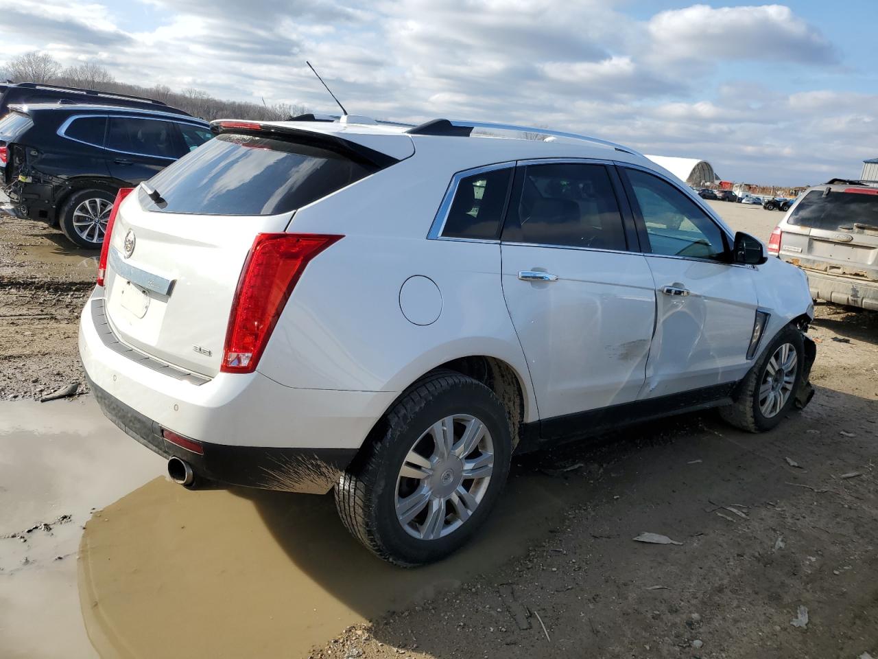 Photo 2 VIN: 3GYFNEE36GS532314 - CADILLAC SRX 