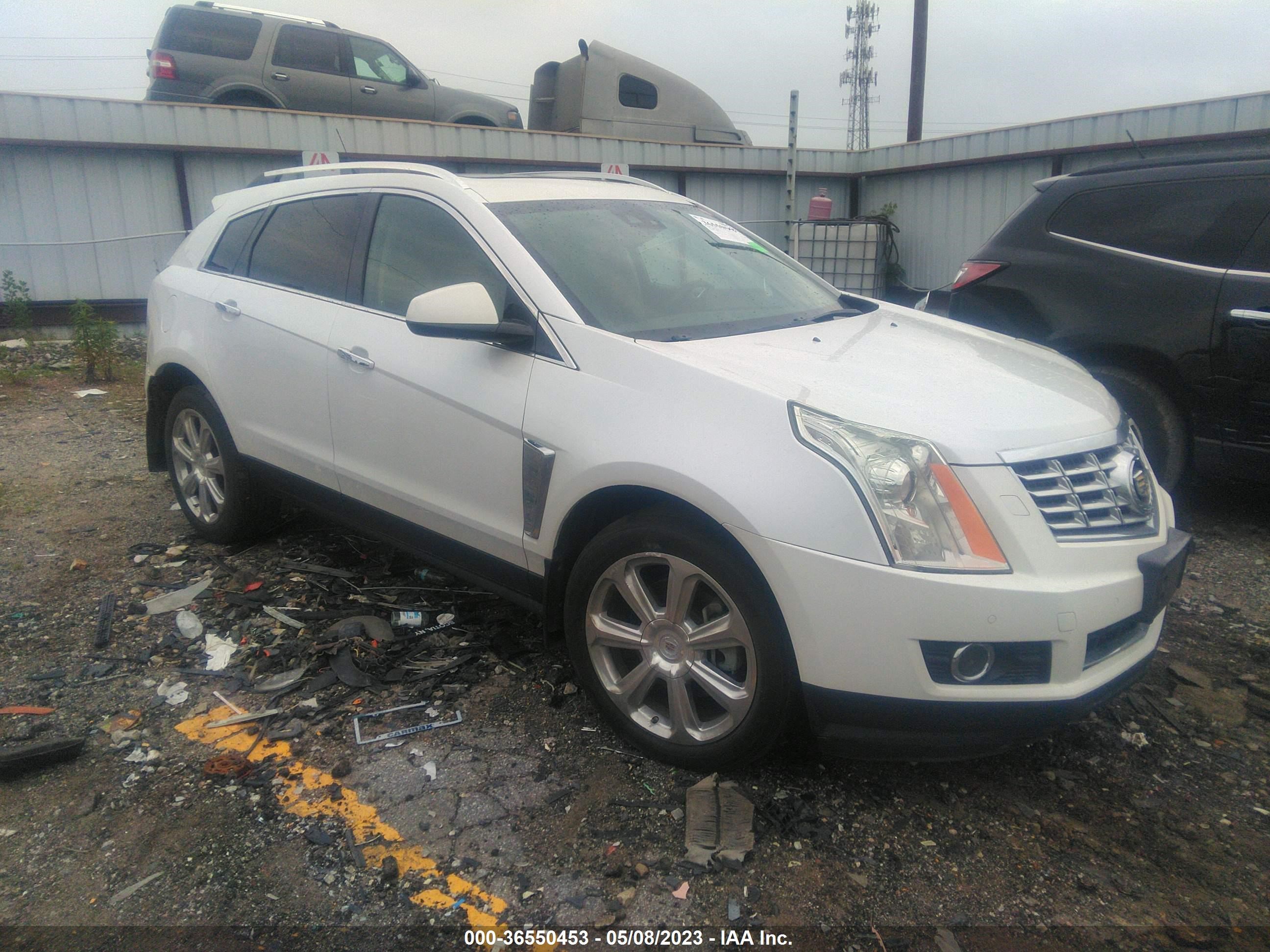 Photo 0 VIN: 3GYFNEE38DS505546 - CADILLAC SRX 