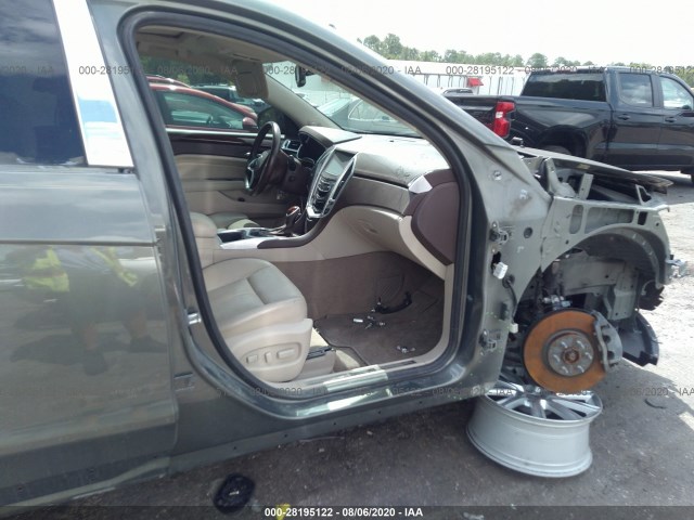 Photo 4 VIN: 3GYFNEE38DS621460 - CADILLAC SRX 