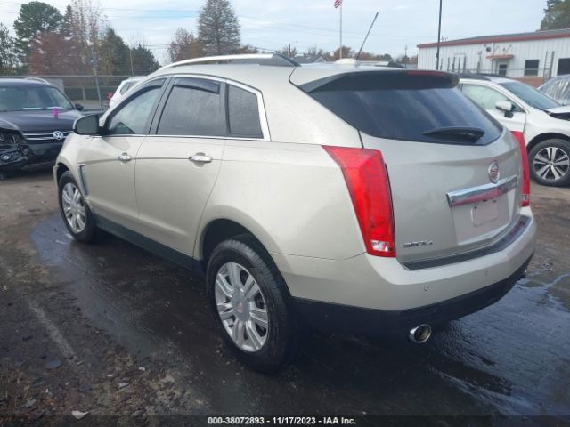 Photo 2 VIN: 3GYFNEE3XGS548595 - CADILLAC SRX 