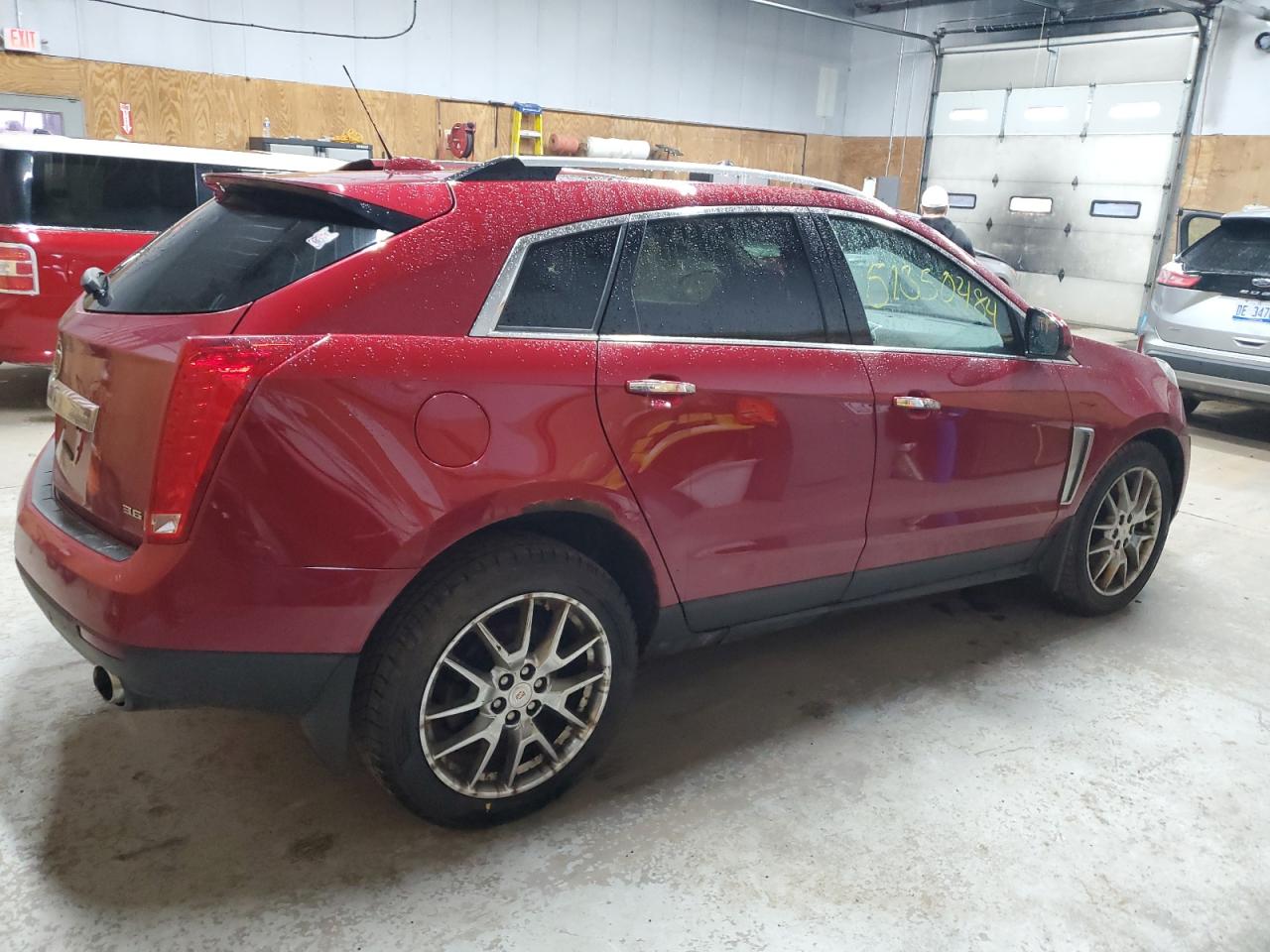 Photo 2 VIN: 3GYFNFE33FS520920 - CADILLAC SRX 