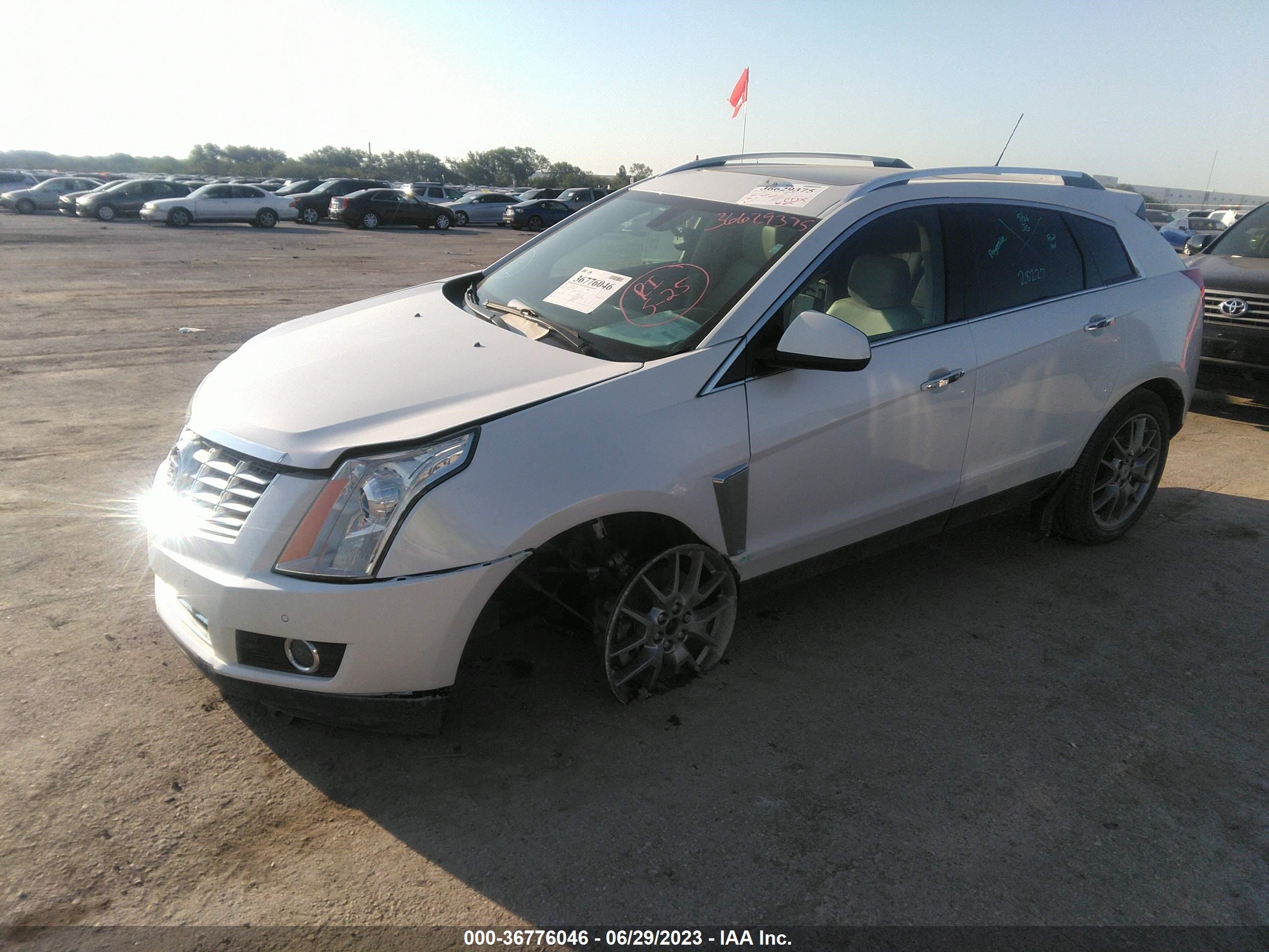 Photo 1 VIN: 3GYFNFE38FS628059 - CADILLAC SRX 