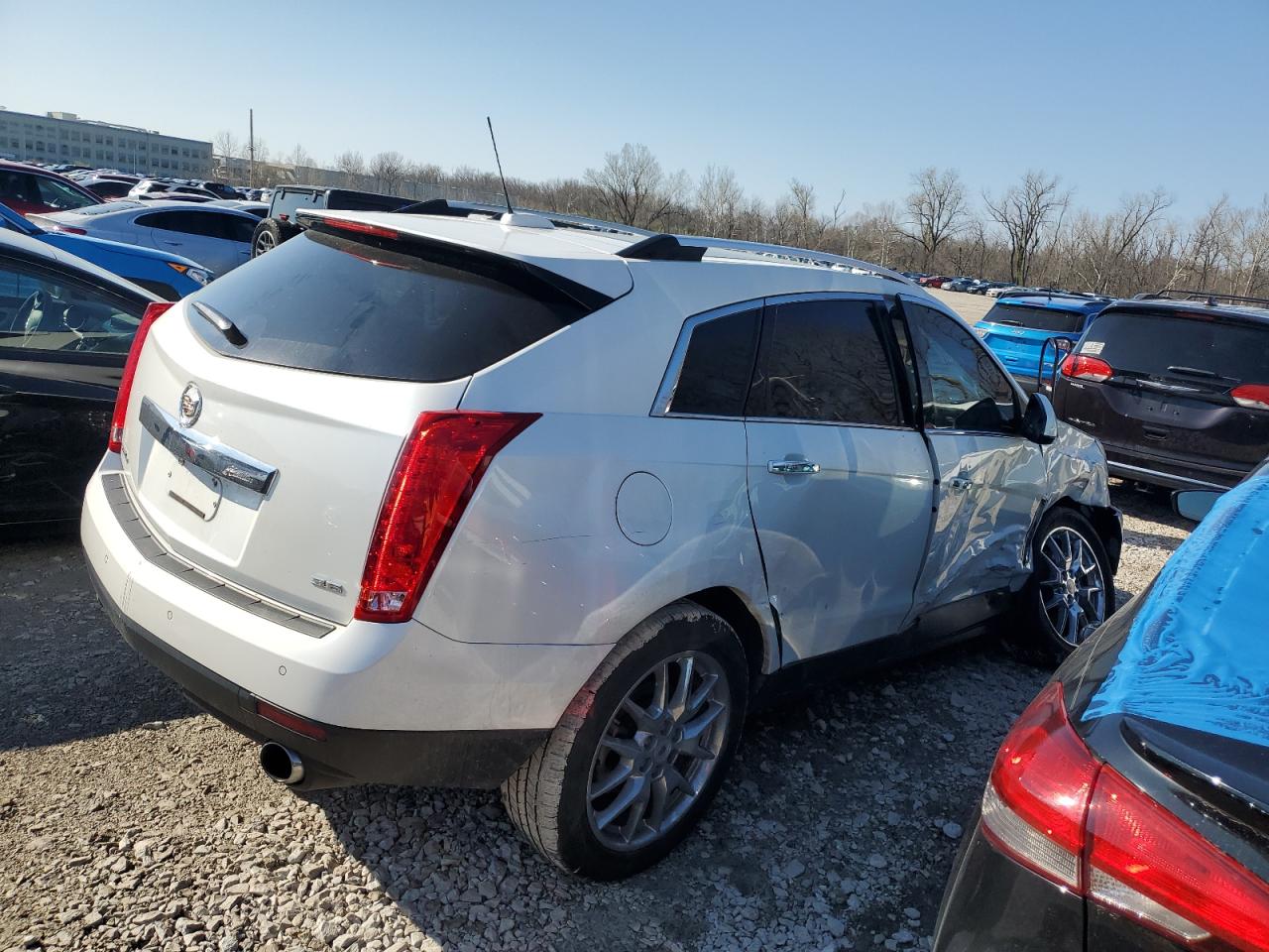 Photo 2 VIN: 3GYFNGE30FS519035 - CADILLAC SRX 