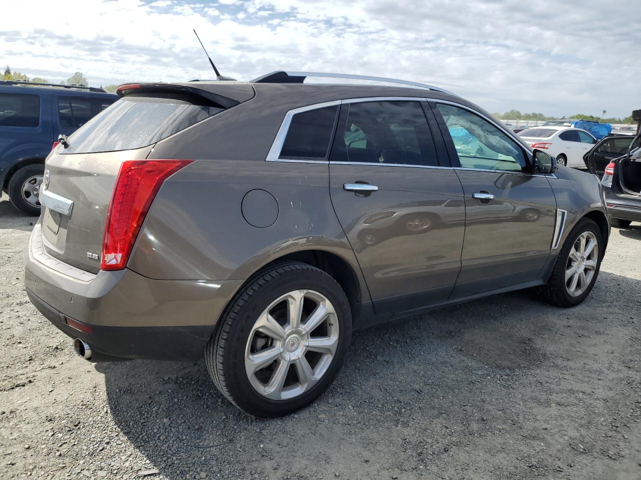 Photo 2 VIN: 3GYFNGE32ES613335 - CADILLAC SRX 