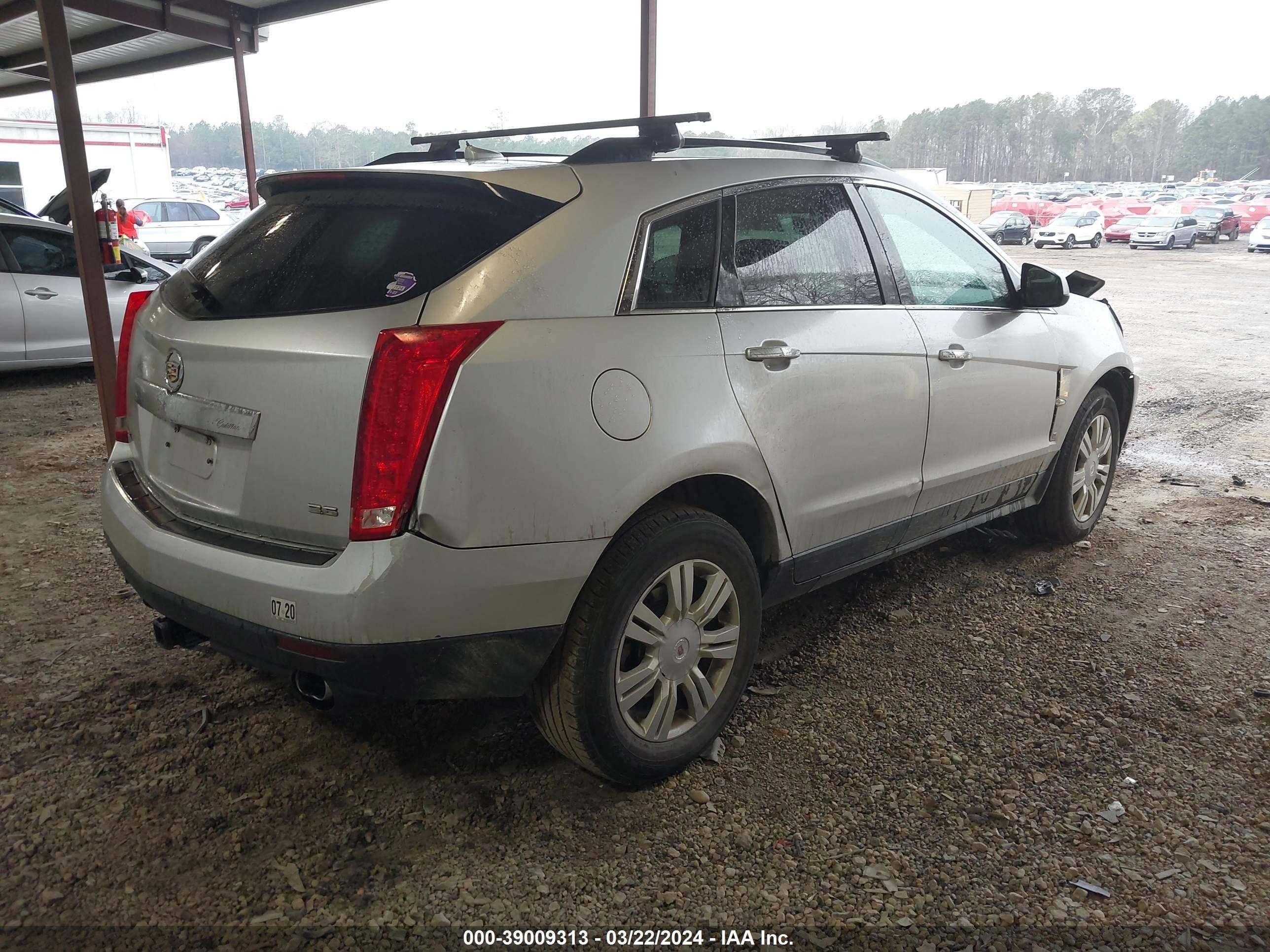 Photo 3 VIN: 3GYFNGE35CS569859 - CADILLAC SRX 