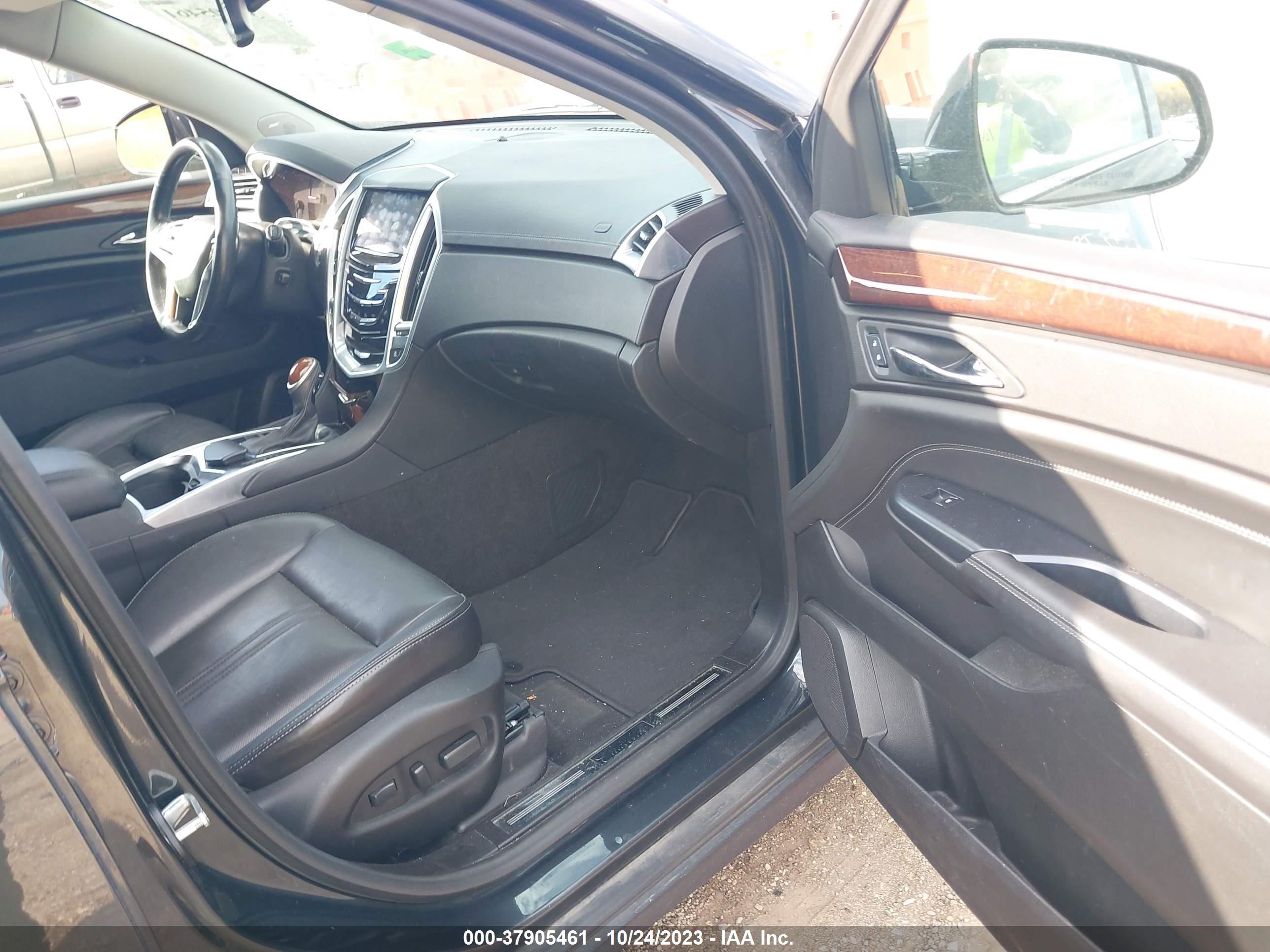 Photo 4 VIN: 3GYFNGE35ES559934 - CADILLAC SRX 