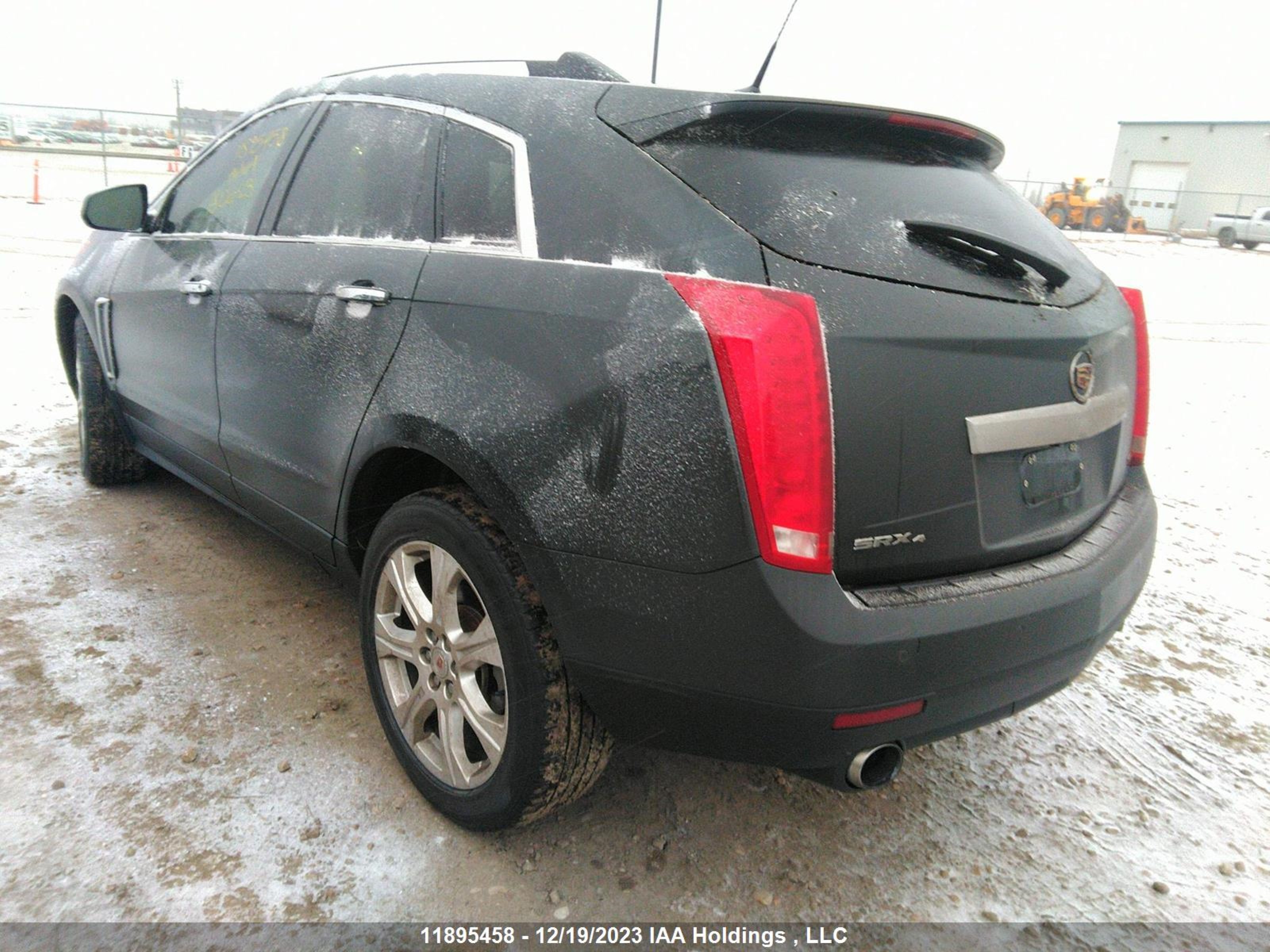 Photo 2 VIN: 3GYFNGE36ES552023 - CADILLAC SRX 