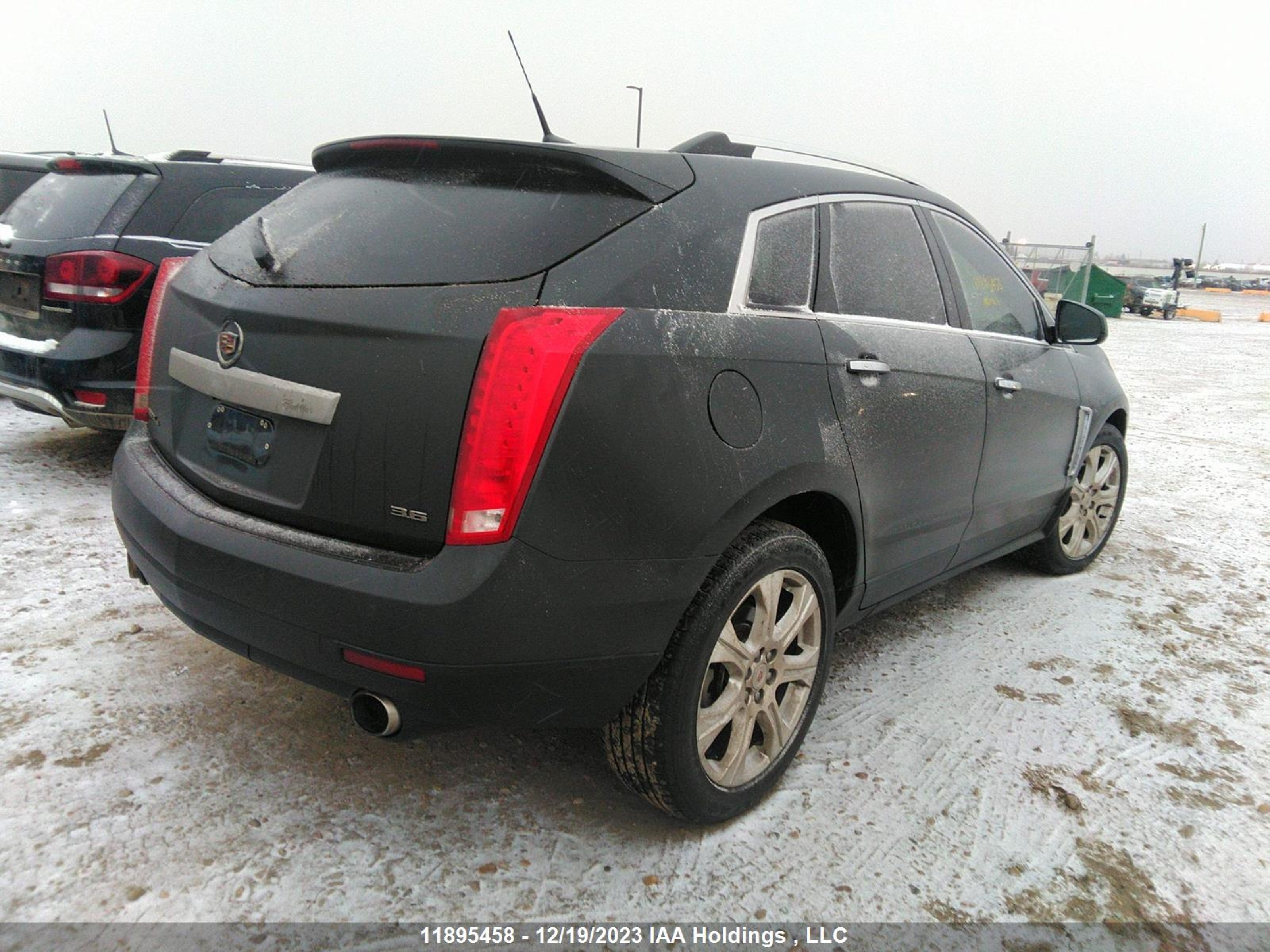 Photo 3 VIN: 3GYFNGE36ES552023 - CADILLAC SRX 