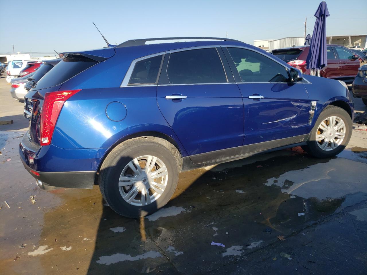 Photo 2 VIN: 3GYFNGE38CS617998 - CADILLAC SRX 