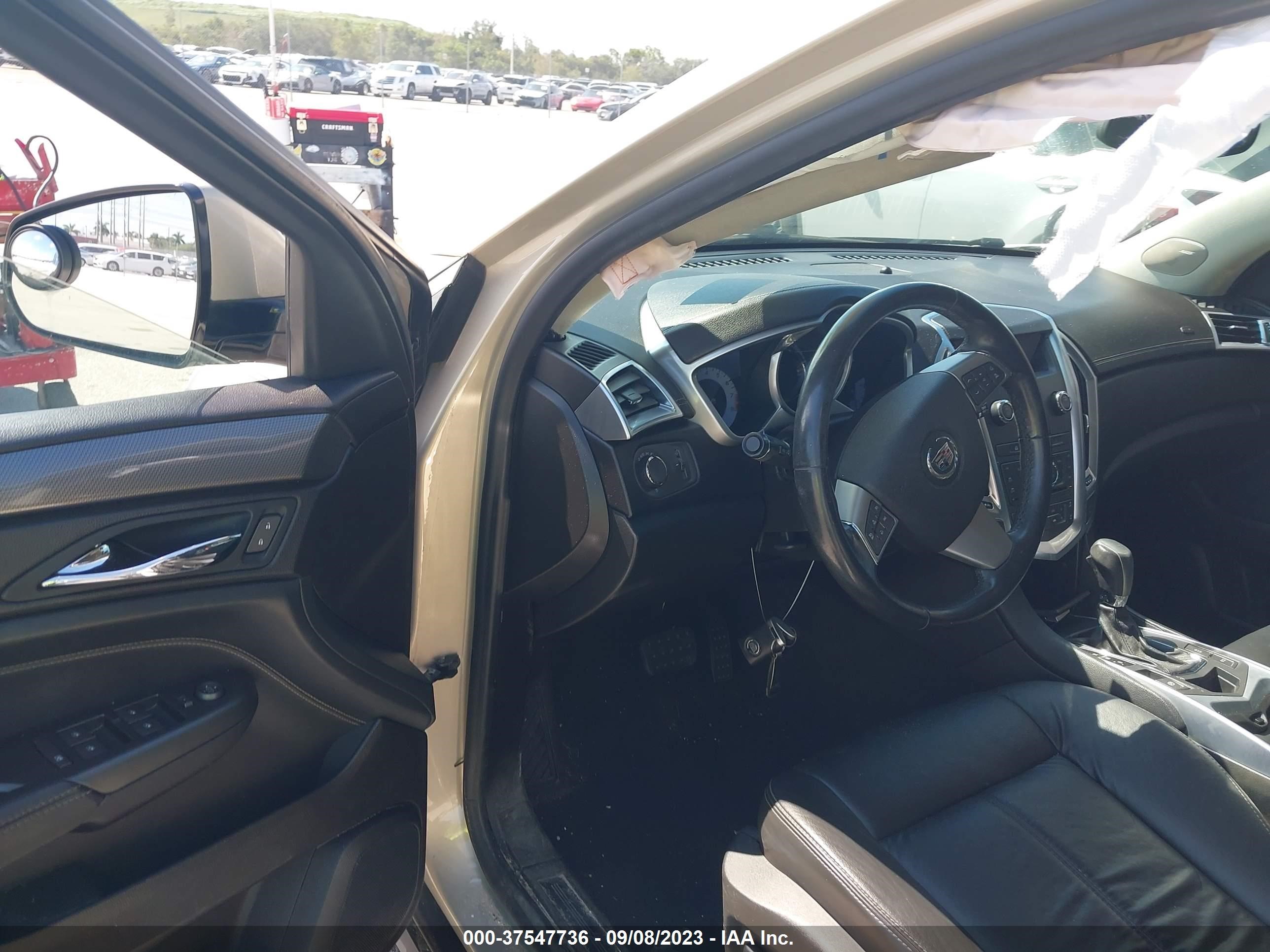 Photo 4 VIN: 3GYFNGE39CS606489 - CADILLAC SRX 