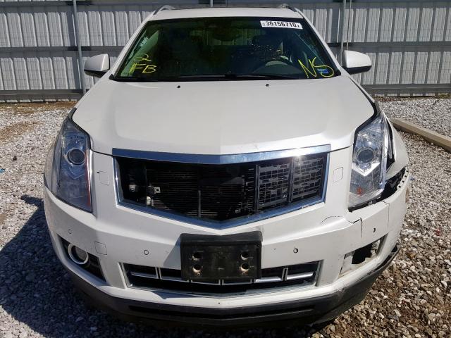 Photo 8 VIN: 3GYFNHE32DS526877 - CADILLAC SRX PERFOR 