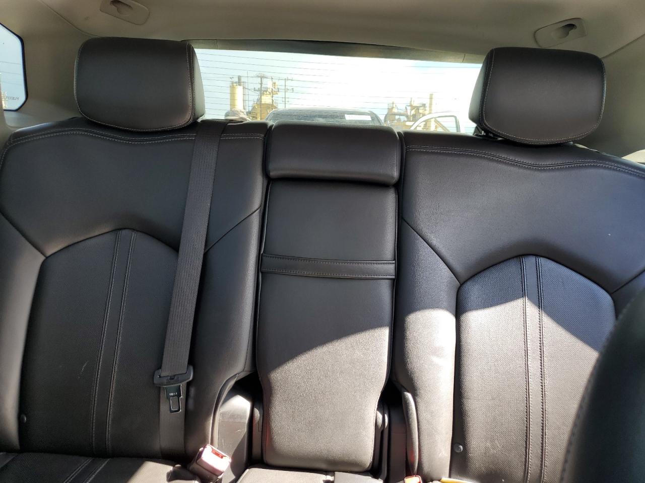 Photo 9 VIN: 3GYFNHE36DS581994 - CADILLAC SRX 