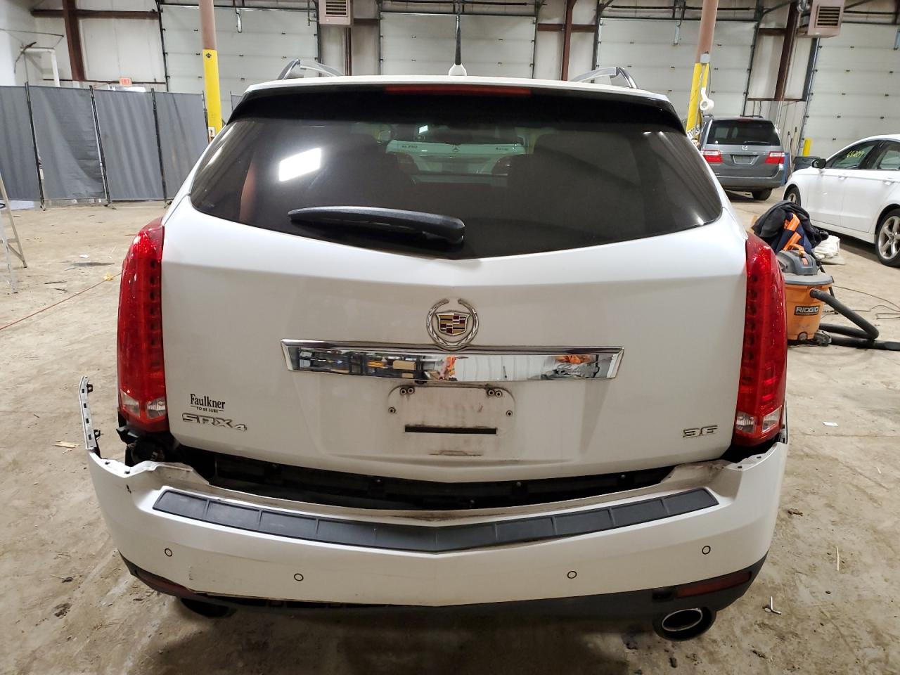 Photo 5 VIN: 3GYFNJE3XDS638138 - CADILLAC SRX 