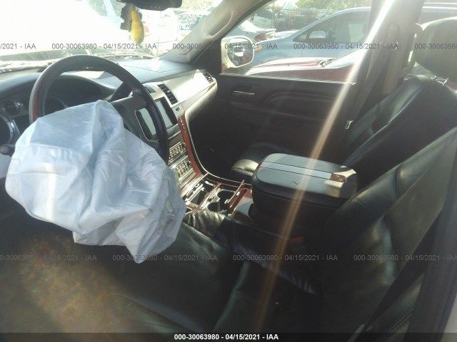 Photo 4 VIN: 3GYT4MEF1BG147068 - CADILLAC ESCALADE EXT 