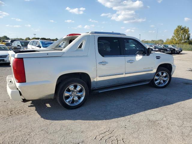 Photo 2 VIN: 3GYT4MEF7BG131084 - CADILLAC ESCALADE E 