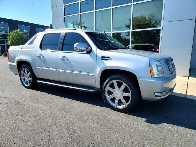 Photo 1 VIN: 3GYT4MEF7CG163843 - CADILLAC ESCALADE EXT 