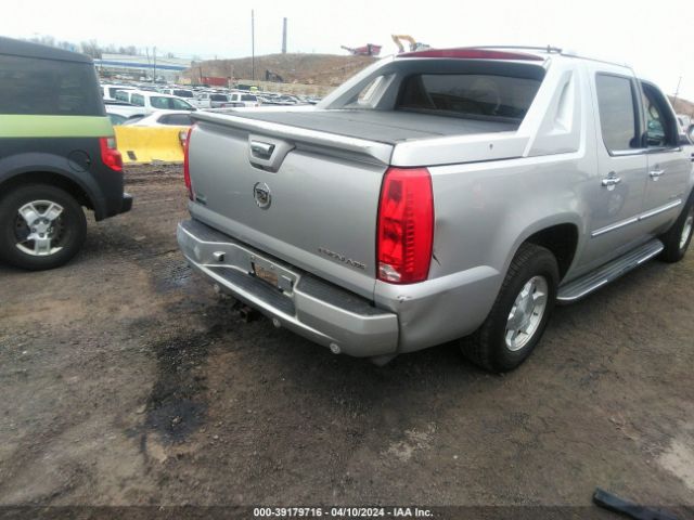 Photo 3 VIN: 3GYT4MEF9BG397741 - CADILLAC ESCALADE EXT 