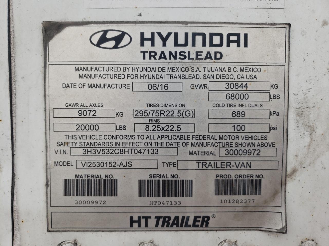 Photo 9 VIN: 3H3V532C8HT047133 - HYUNDAI NULL 