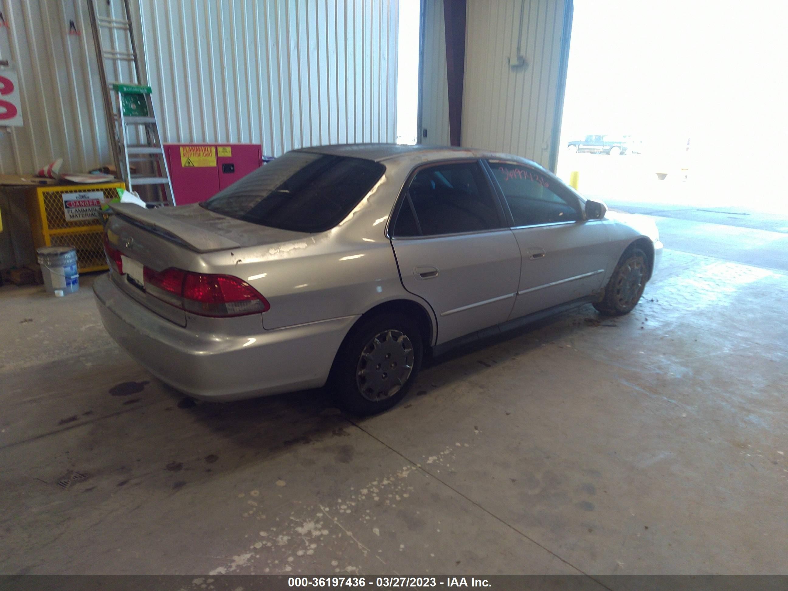 Photo 4 VIN: 3HGCG564X2G707316 - HONDA ACCORD 