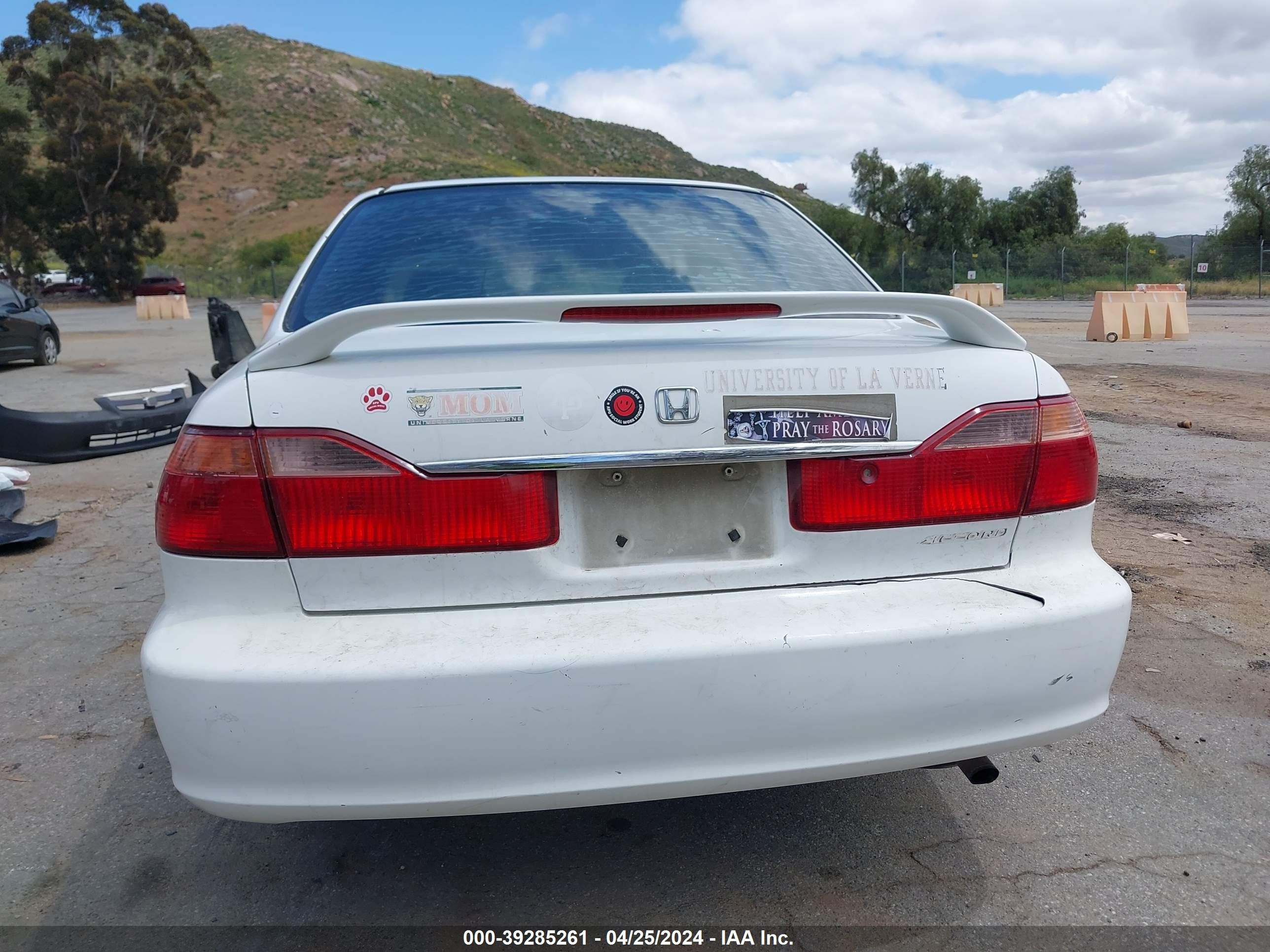 Photo 15 VIN: 3HGCG6658YG701277 - HONDA ACCORD 