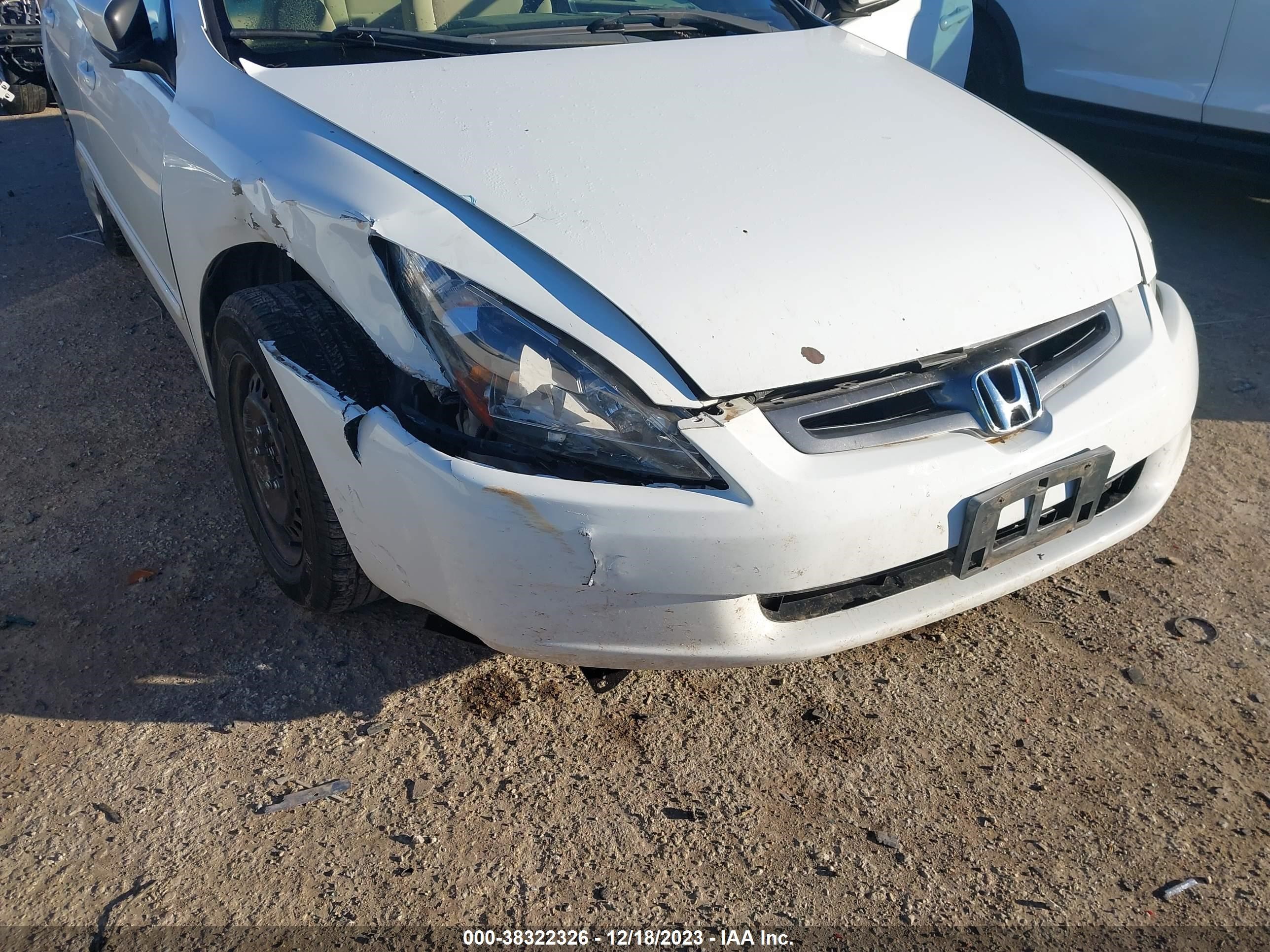 Photo 5 VIN: 3HGCM56303G708427 - HONDA ACCORD 