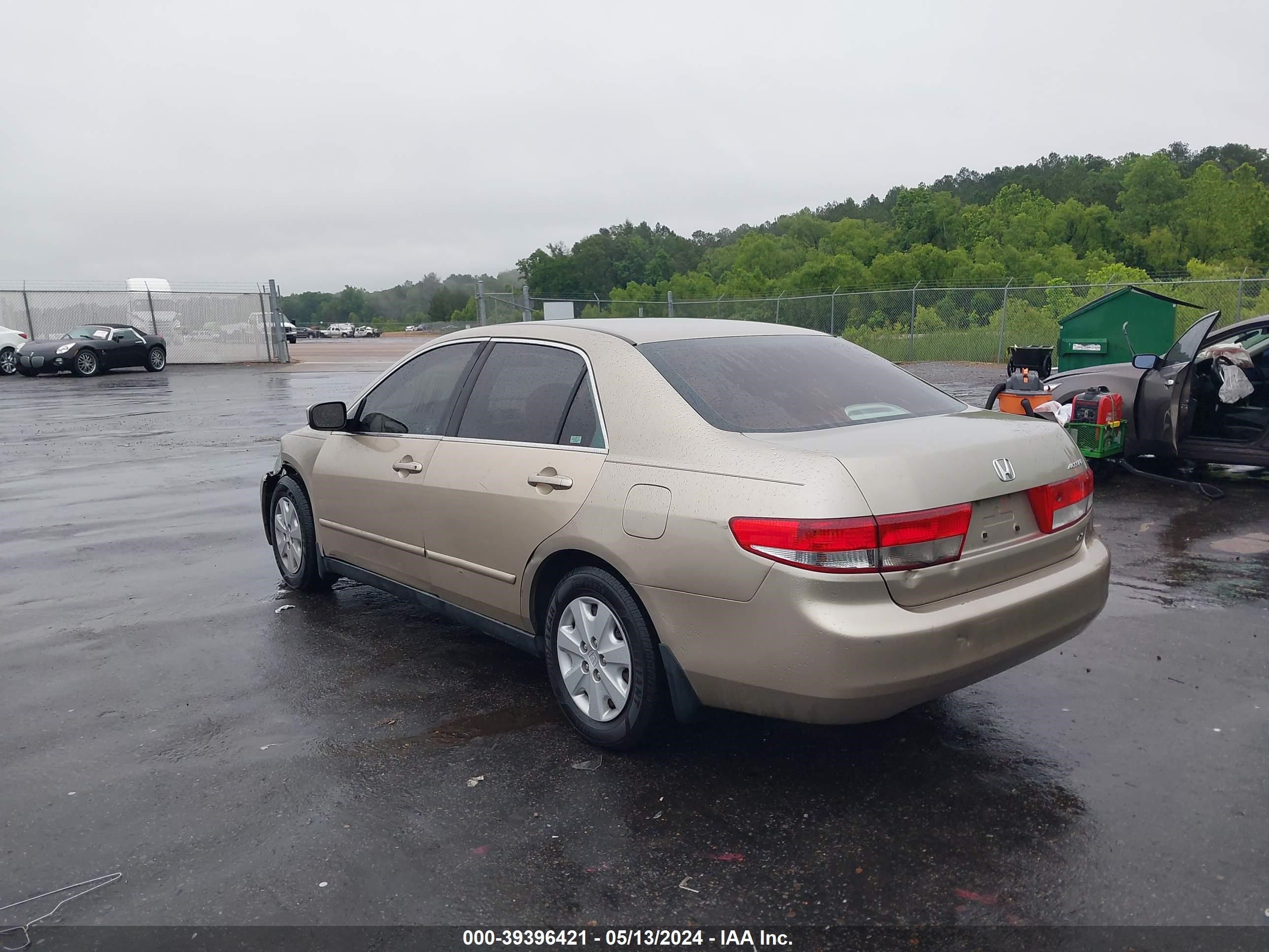 Photo 2 VIN: 3HGCM56324G708088 - HONDA ACCORD 