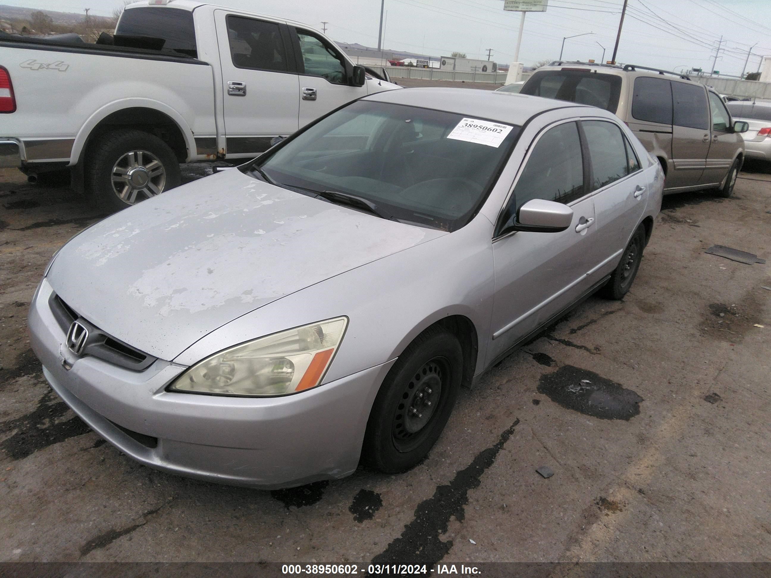 Photo 1 VIN: 3HGCM56343G704753 - HONDA ACCORD 