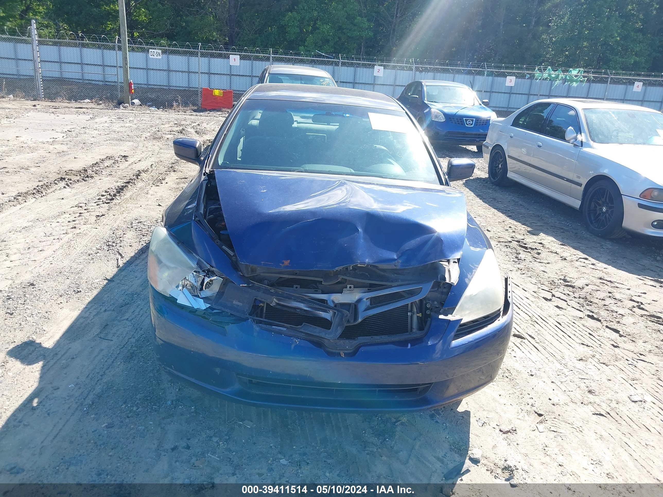 Photo 5 VIN: 3HGCM56344G702812 - HONDA ACCORD 