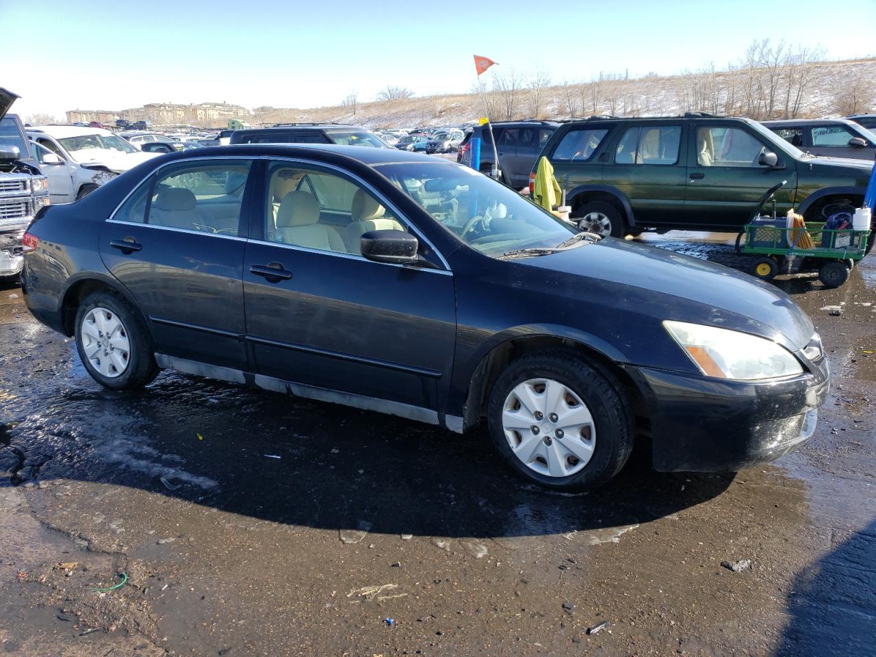 Photo 3 VIN: 3HGCM56374G707907 - HONDA ACCORD 