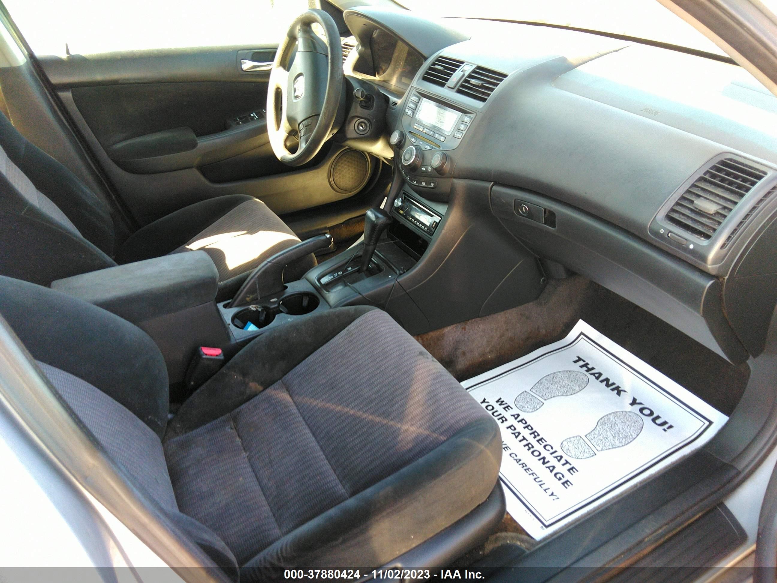 Photo 4 VIN: 3HGCM56394G711358 - HONDA ACCORD 