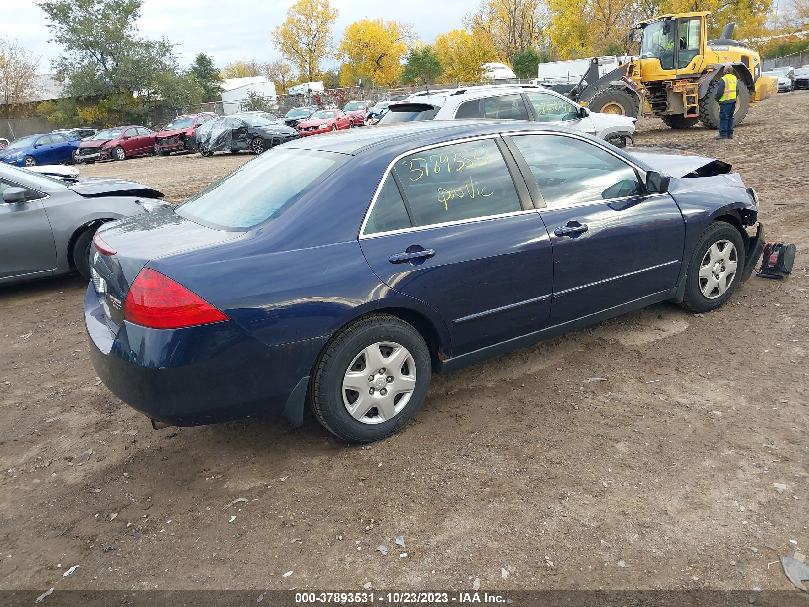 Photo 3 VIN: 3HGCM56427G710338 - HONDA ACCORD 