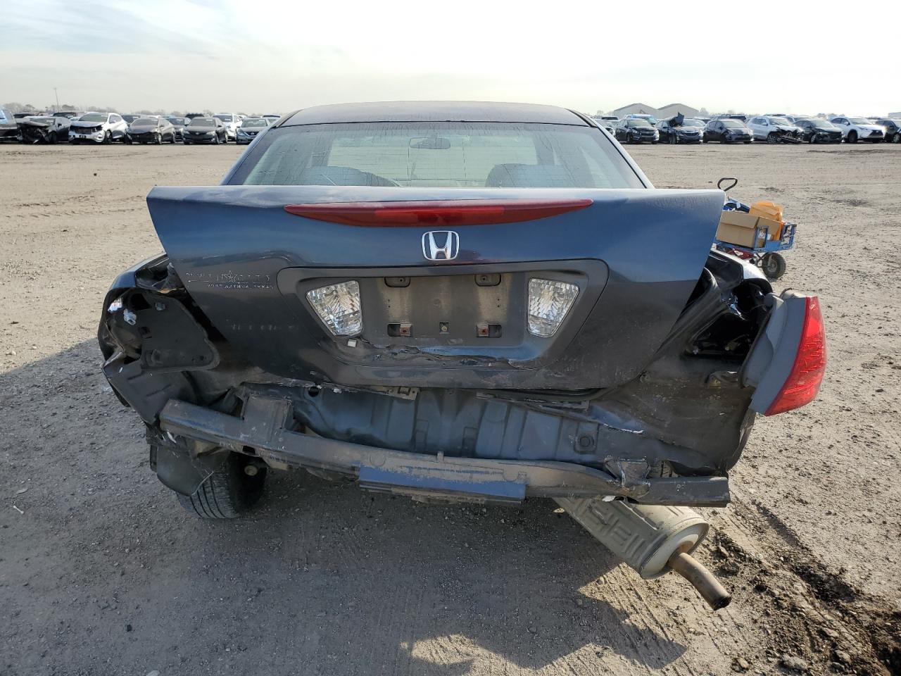 Photo 5 VIN: 3HGCM56447G709773 - HONDA ACCORD 