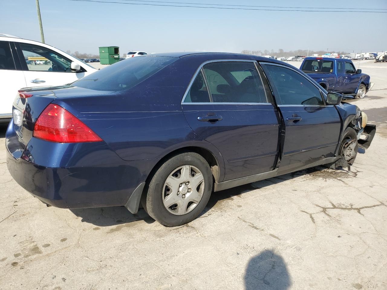 Photo 2 VIN: 3HGCM56476G712083 - HONDA ACCORD 