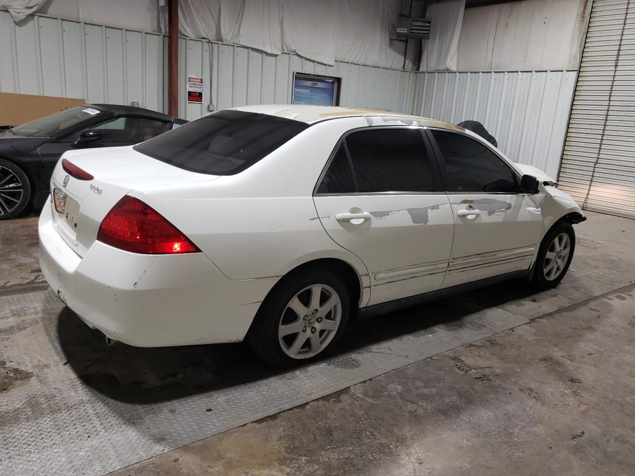 Photo 2 VIN: 3HGCM56487G709162 - HONDA ACCORD 