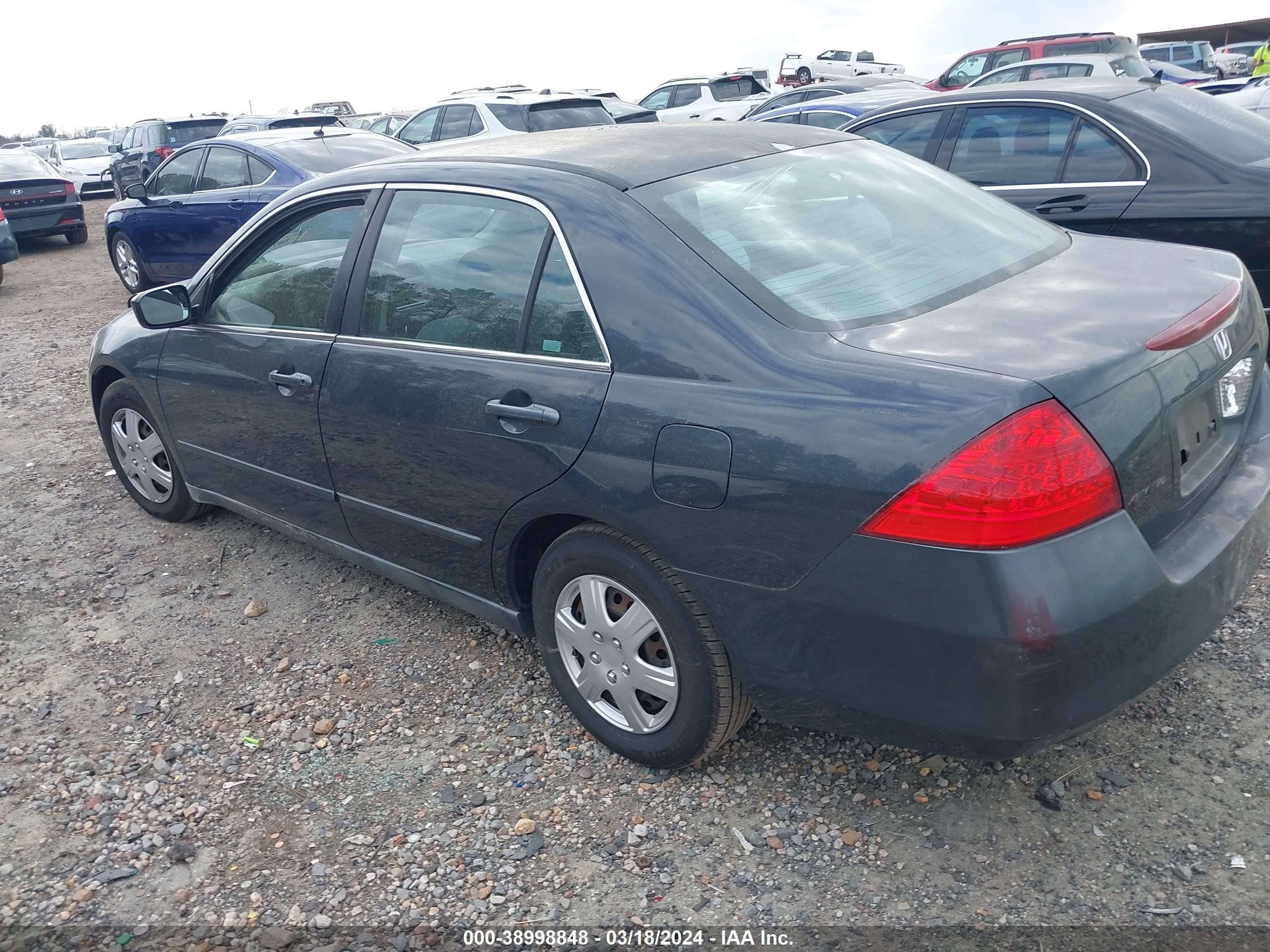 Photo 2 VIN: 3HGCM56497G702673 - HONDA ACCORD 