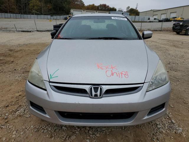 Photo 4 VIN: 3HGCM564X7G708112 - HONDA ACCORD 